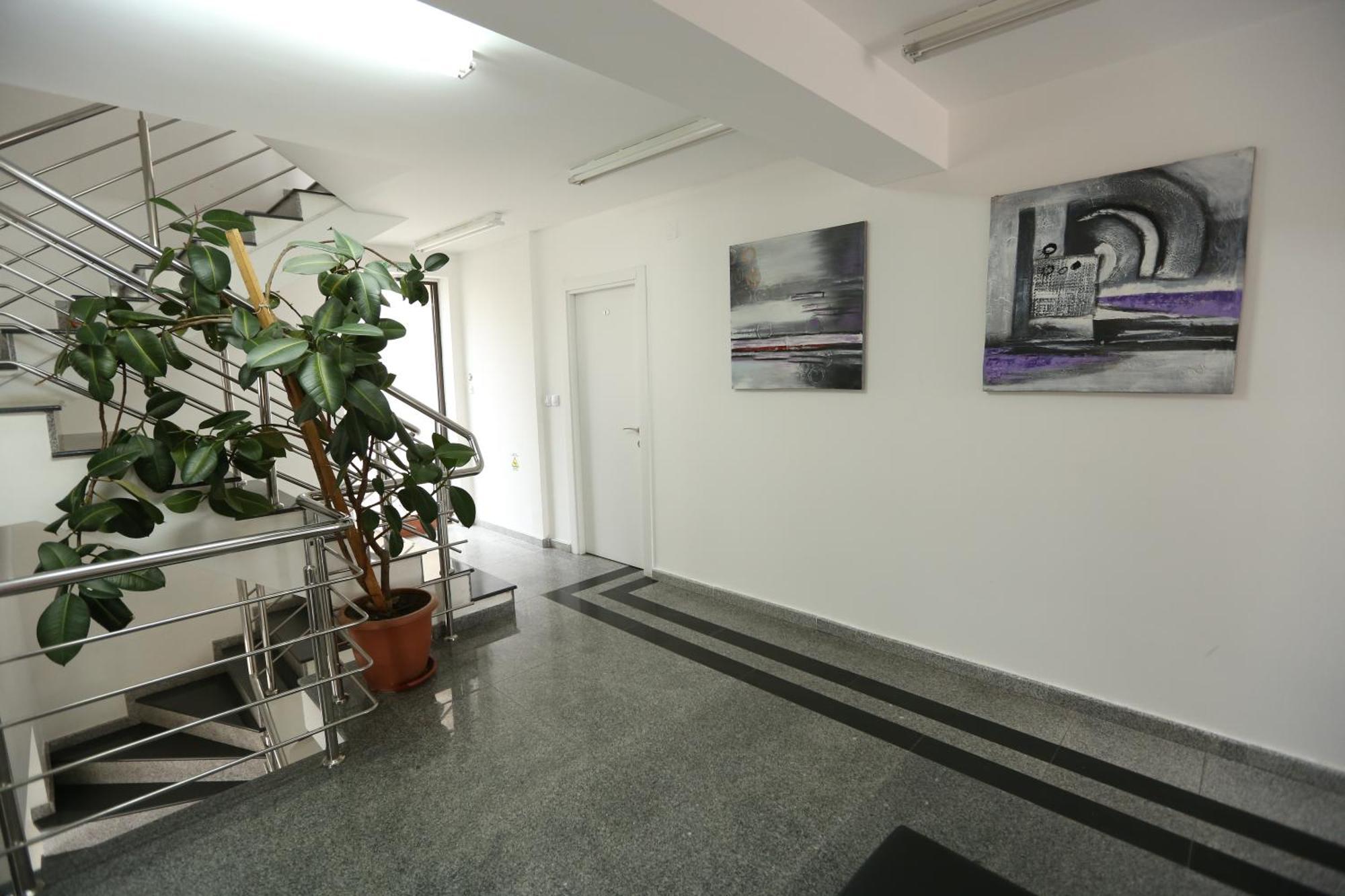 ביטולה Hotel Korzo מראה חיצוני תמונה